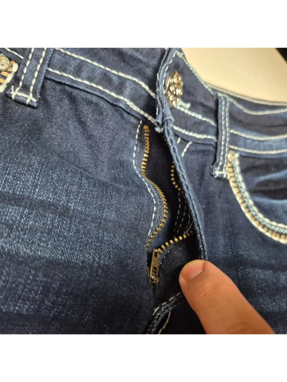 Westfield Eagle Womens Blue Jeans Embellished Straight Boho Dark Wash Sz 9 29/32
